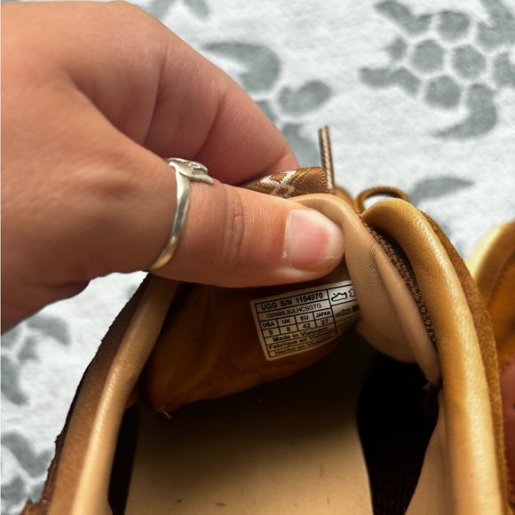 UGG trainer low suede chestnut hiker trail sneaker men’s size 9 - Picture 4 of 15